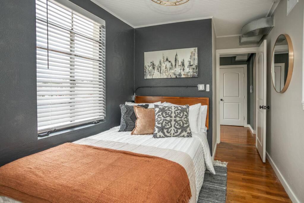 شقة The Loft At 113 - Gateway To The North Texas Hill Country Muenster المظهر الخارجي الصورة